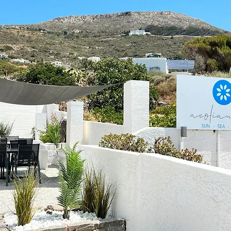 Aeolian Blu 1 * Parikia (Paros)