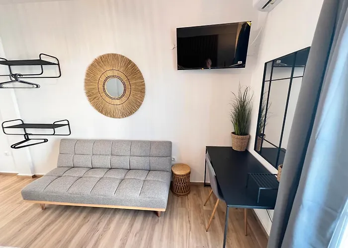 Aeolian Blu 1 * Páros